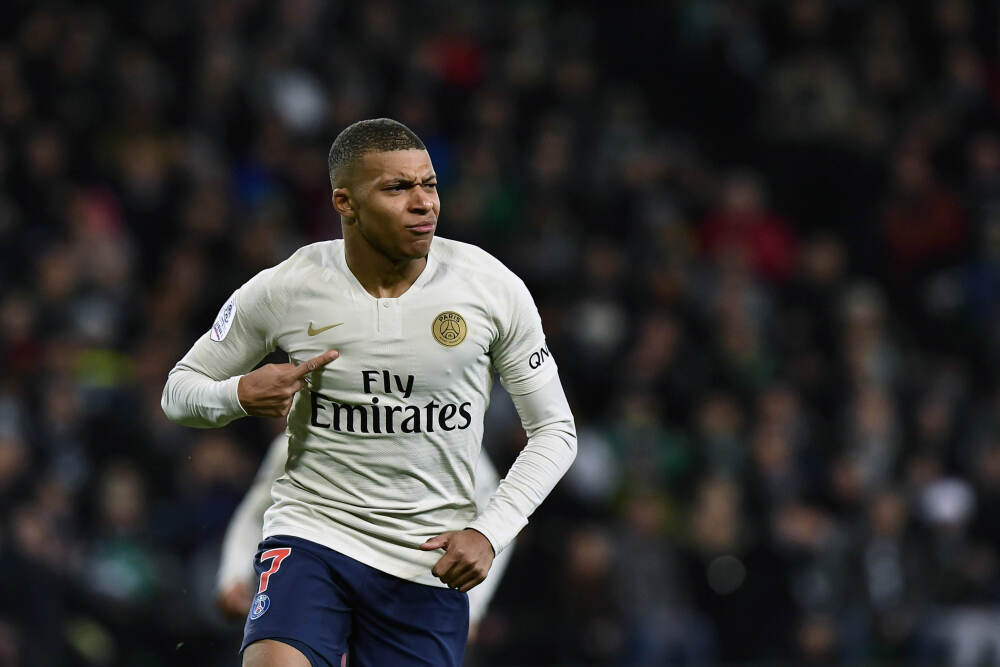 罗永浩给了华与华致命一击